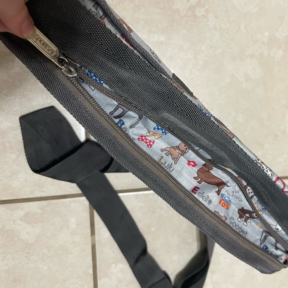 LeSportsac travel bag. Dog print. - Picture 5 of 5